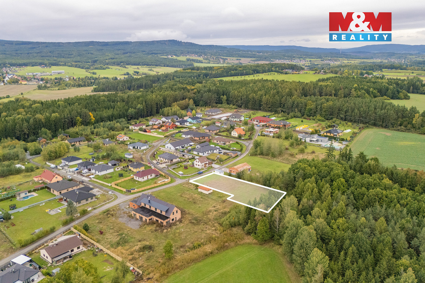 Prodej stavebního pozemku 1 816 m² – fotografie 4