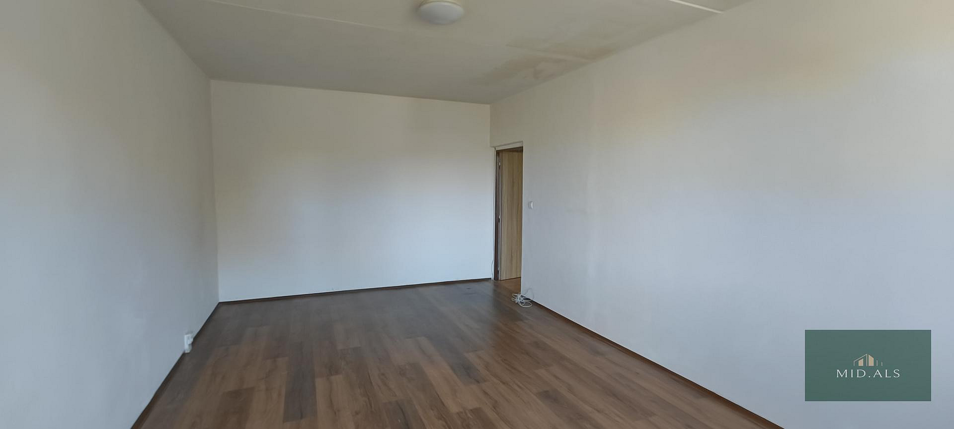 Pronájem bytu 2+1 52 m² – fotografie 2