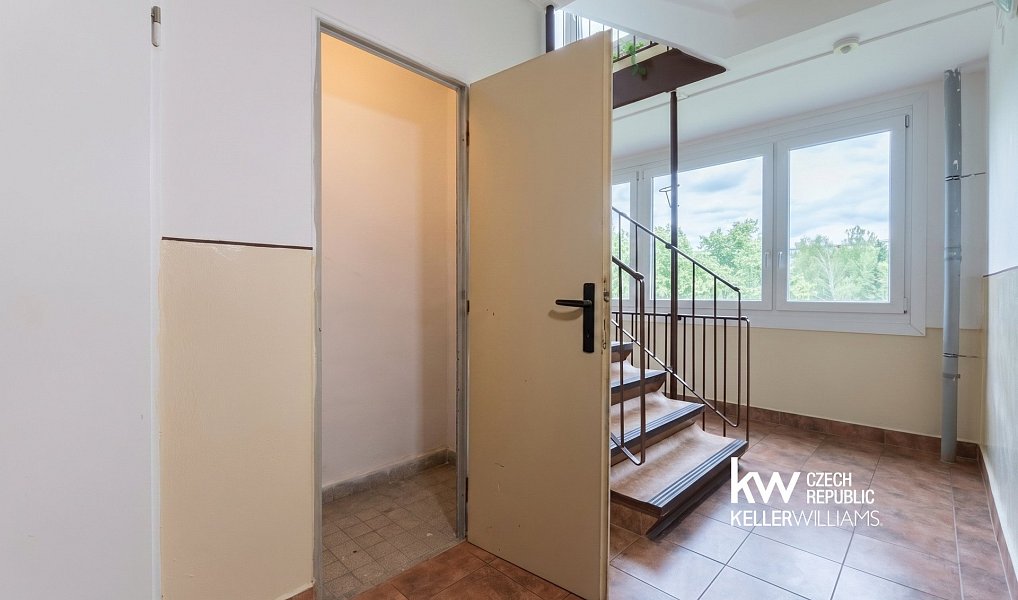 Prodej bytu 3+1 72 m², Teplice – náhled fotky 35