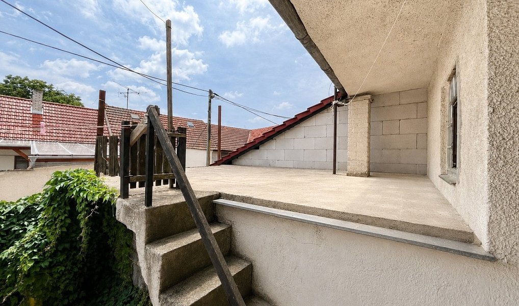 Pronájem bytu 3+1 127 m², Dešov – náhled fotky 19