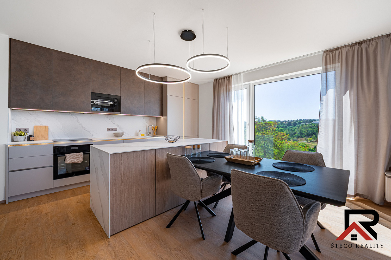 Prodej bytu 1+kk 38 m² – pohled 4