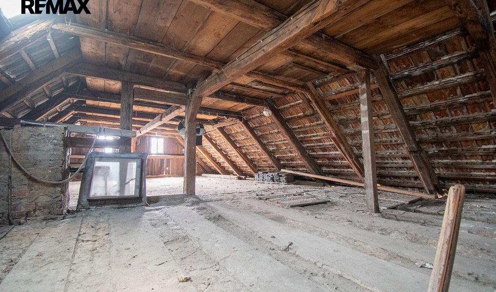 Prodej domu 216 m² s pozemkem 312 m², Liběšice – náhled fotky 16