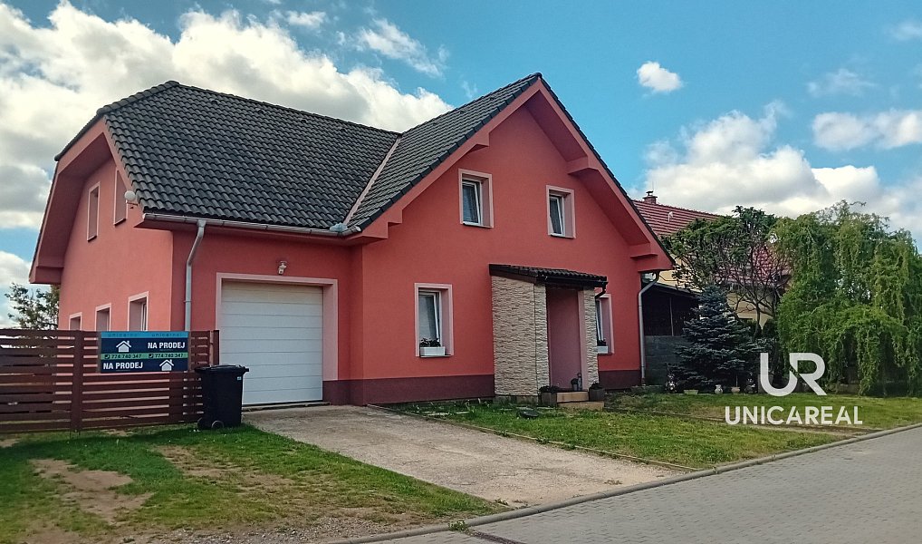 Prodej domu 233 m² s pozemkem 651 m², Božice – náhled fotky 4