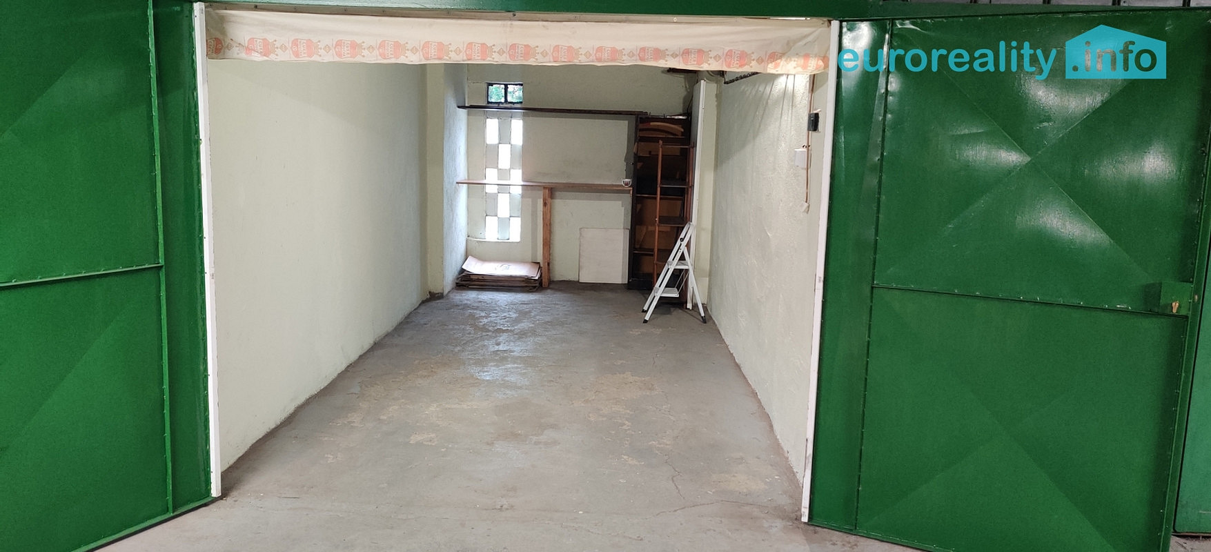Pronájem, garáž 14,88 m2, kladno, ul. bellevue — photo 2