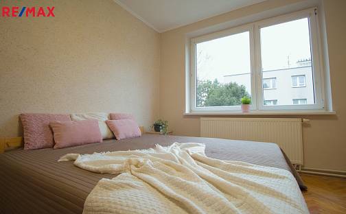 Prodej bytu 3+1 68 m², Za Alejí, Uherské Hradiště