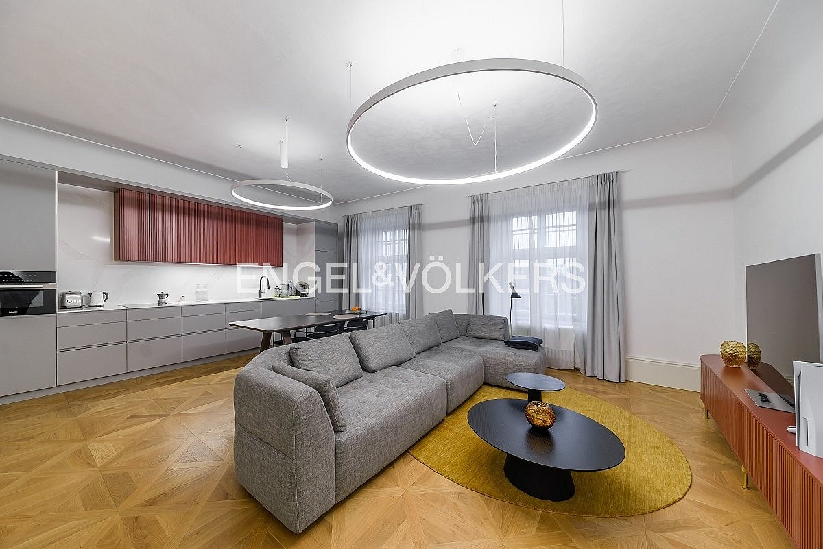 Pronájem bytu 2+kk 72 m²