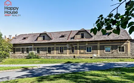 Prodej komerčního pozemku 3 038 m², Mořina, okres Beroun