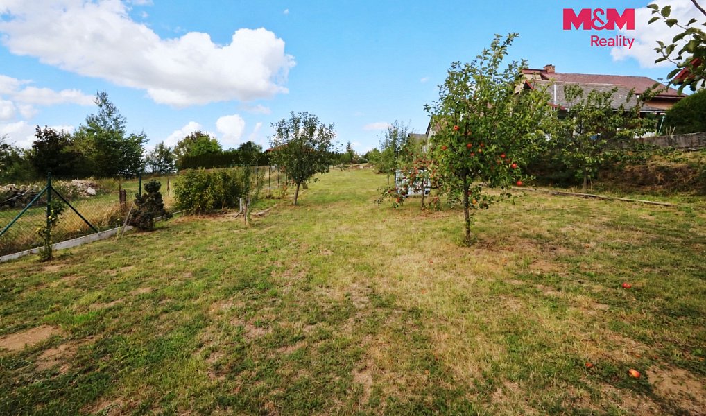 Prodej stavebního pozemku 1 496 m², Puklice – náhled fotky 23