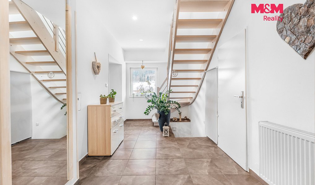 Prodej domu 179 m² s pozemkem 844 m², Tanvald – náhled fotky 6