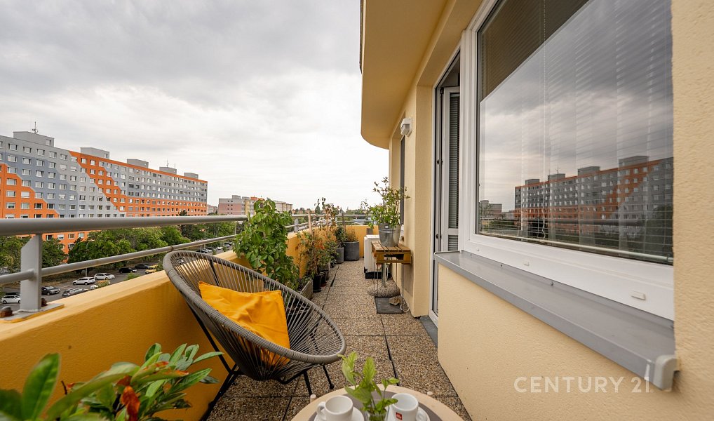 Pronájem bytu 2+kk 48 m², Praha – náhled fotky 3