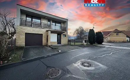 Prodej domu 120 m² s pozemkem 332 m², Zahradní, Lubenec, okres Louny