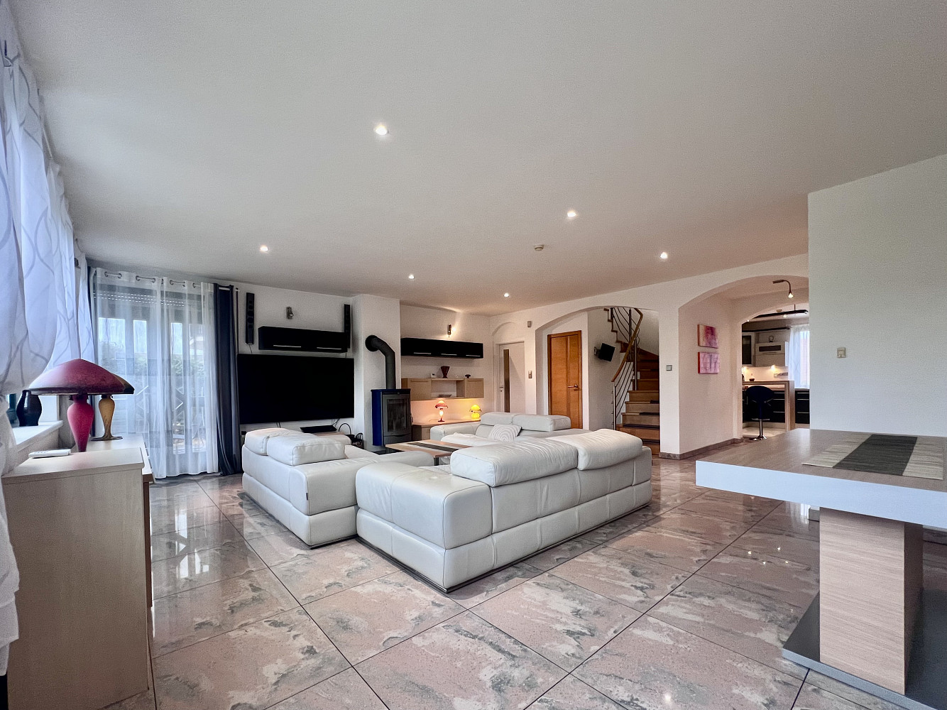 Prodej domu 229 m² s pozemkem 1 404 m² – fotografie 5