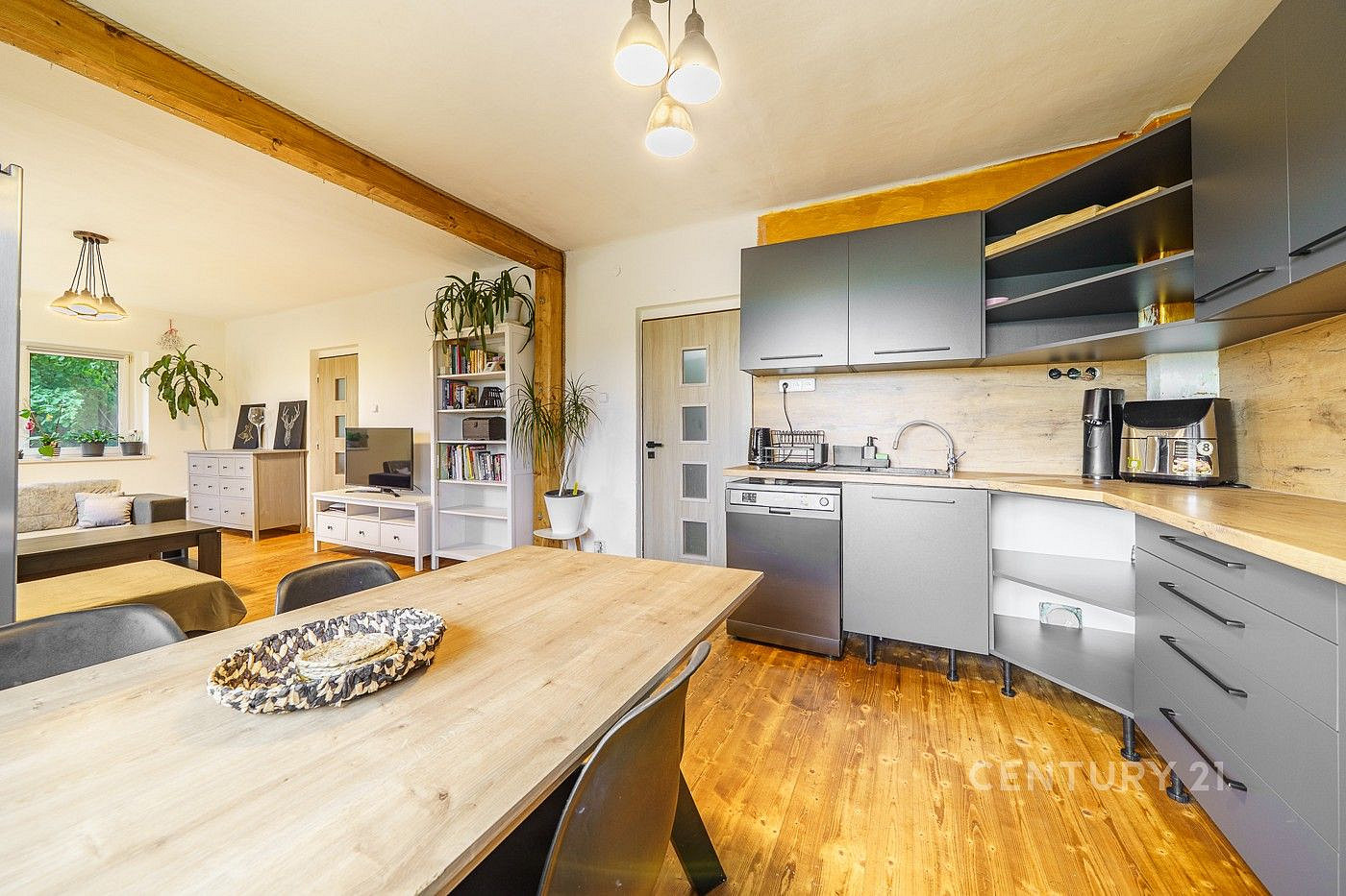 Prodej domu 122 m² s pozemkem 880 m² – fotografie 4