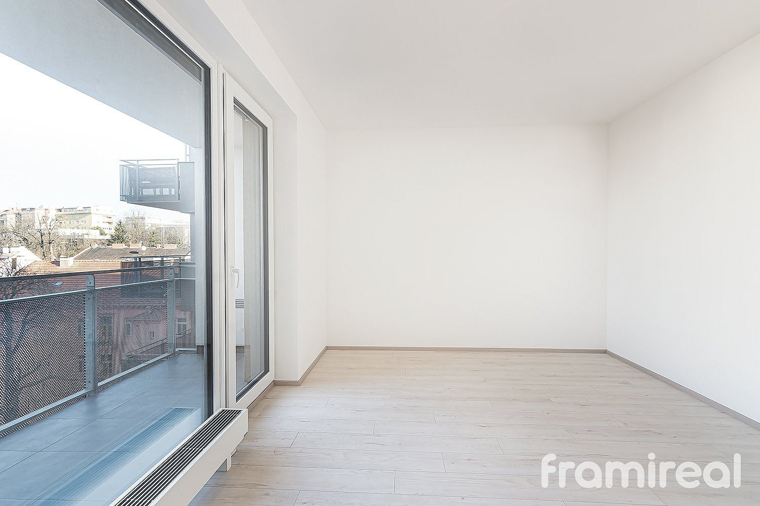 Pronájem bytu 4+kk 111 m² — photo 4