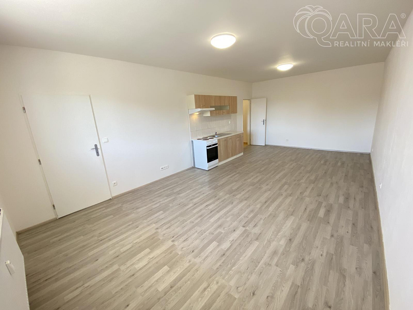 Pronájem bytu 1+kk 46 m² – fotografie 5