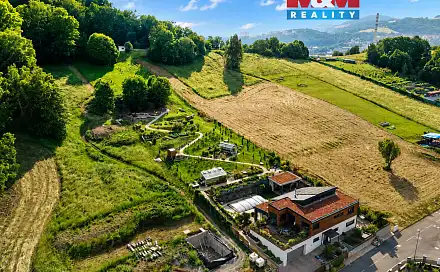 Prodej domu 297 m² s pozemkem 4 102 m², Velké Březno - Valtířov, okres Ústí nad Labem