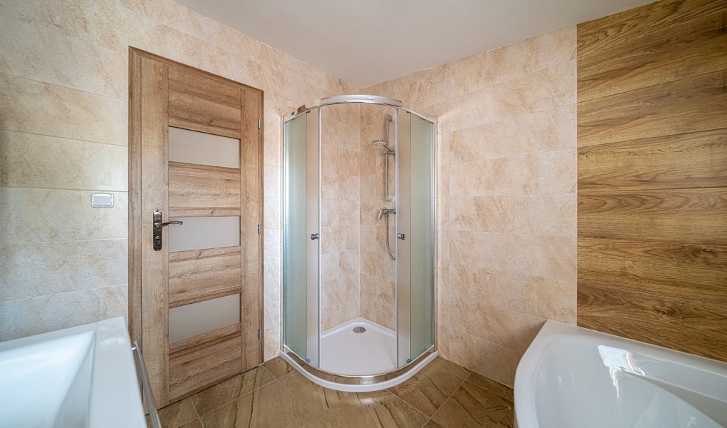 Pronájem domu 175 m² s pozemkem 483 m², Uherské Hradiště – náhled fotky 30