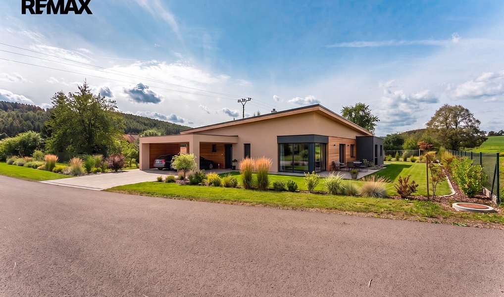 Prodej stavebního pozemku 1 183 m², Obory – náhled fotky 18