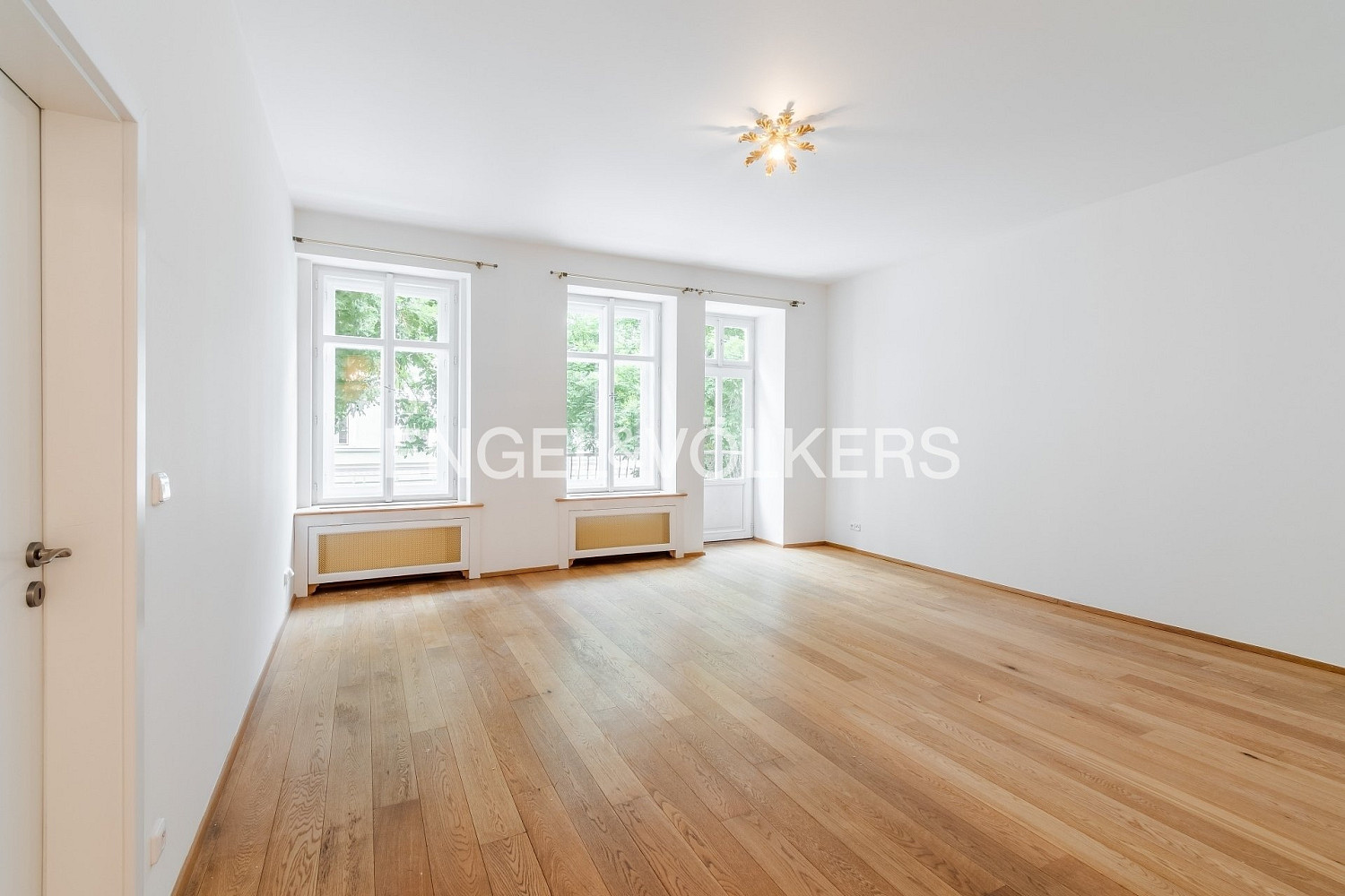 Pronájem bytu 3+kk 76 m² – fotografie 3