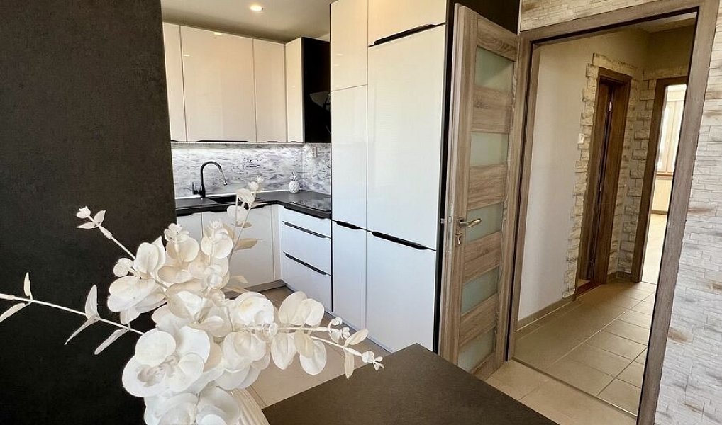 Prodej bytu 3+1 71 m², Pardubice – náhled fotky 3