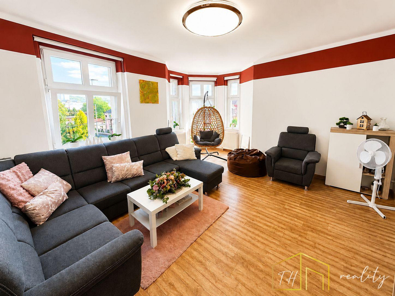 Prodej domu 400 m² s pozemkem 380 m² – fotografie 3