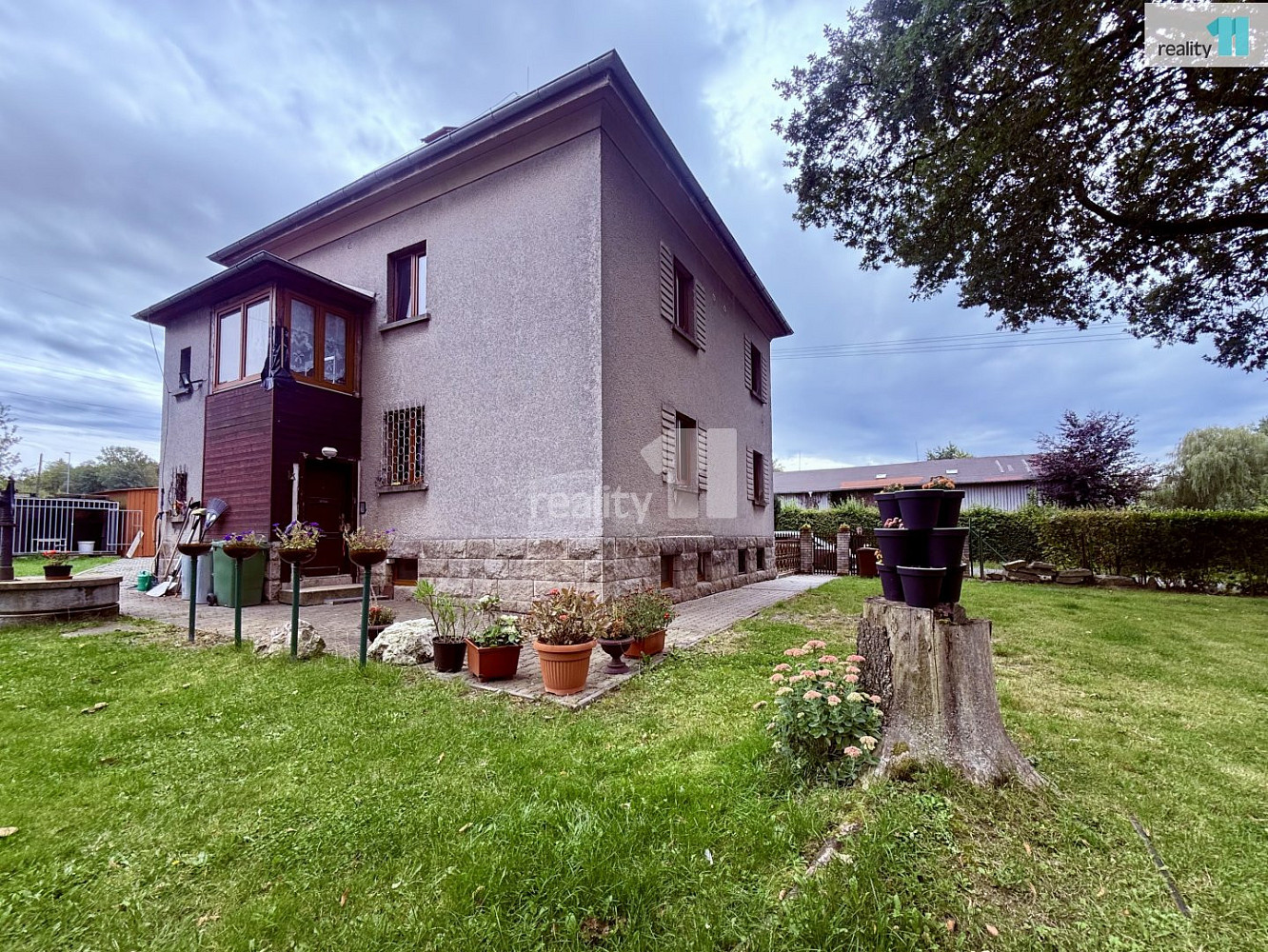 Prodej domu 240 m² s pozemkem 3 645 m²