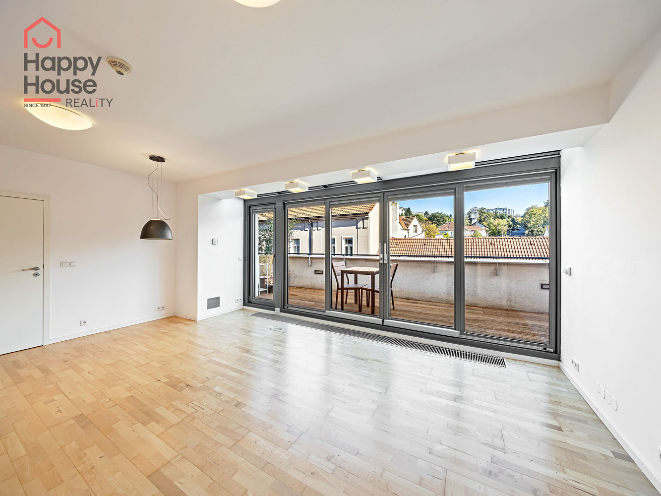 Pronájem bytu 3+kk 75 m²