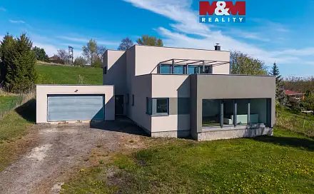 Prodej domu 287 m² s pozemkem 1 396 m², Rohovládova Bělá, okres Pardubice