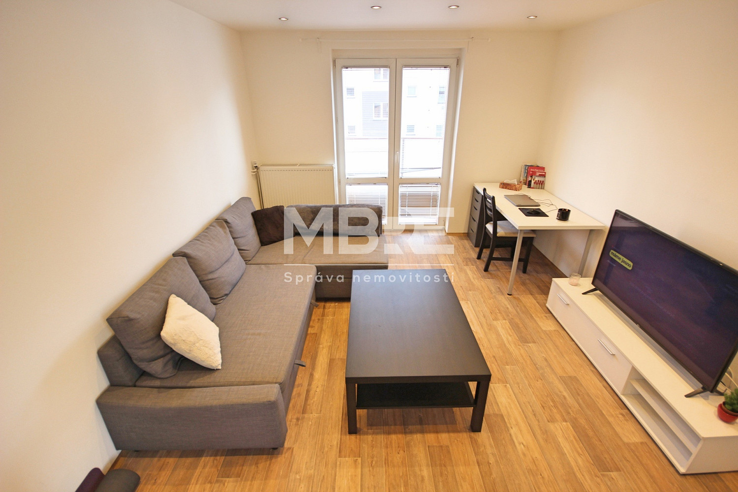 Prodej bytu 2+1 56 m² – pohled 6