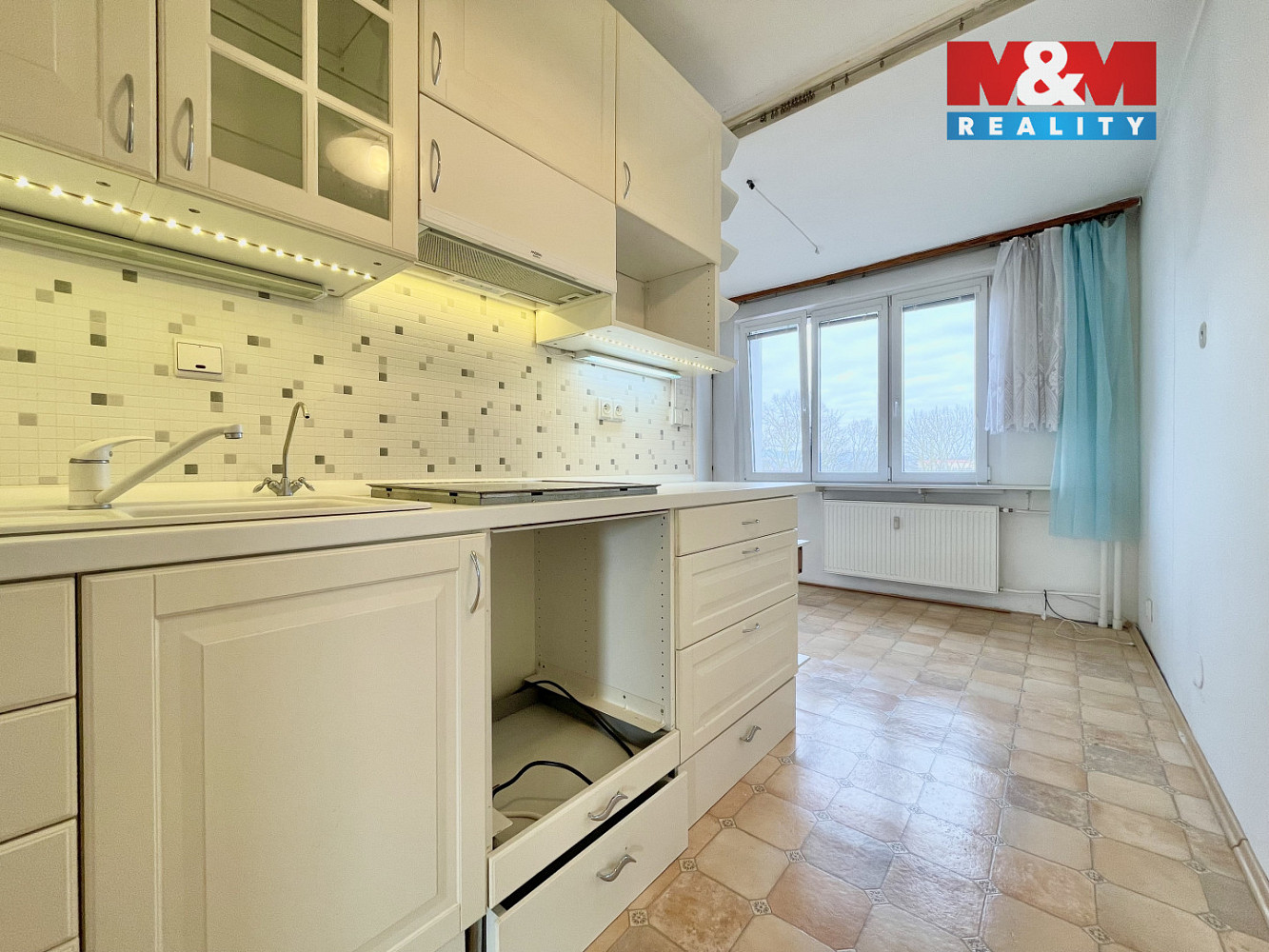 Prodej bytu 2+1 62 m² – fotografie 2