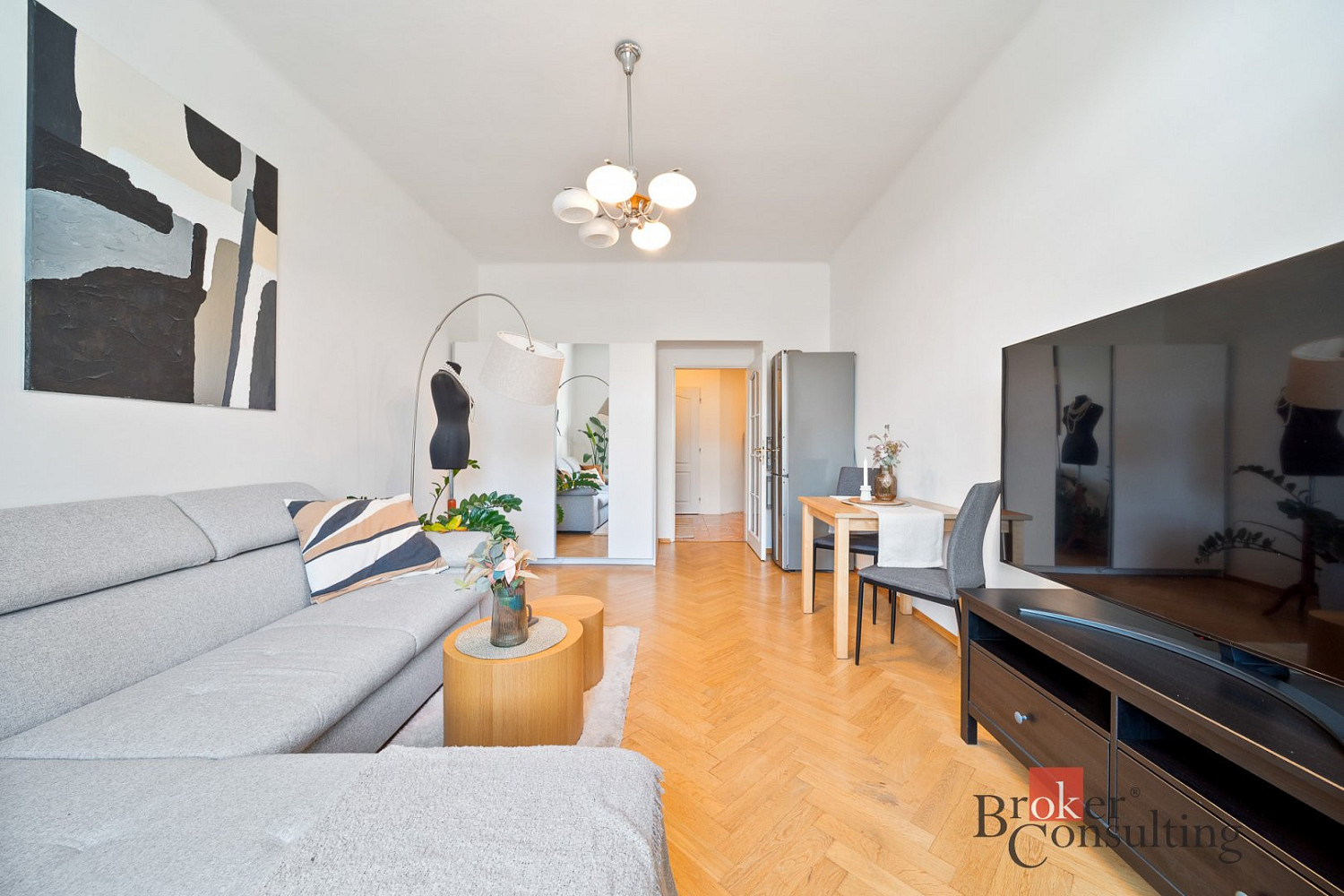 Prodej bytu 2+1 48 m² — photo 3