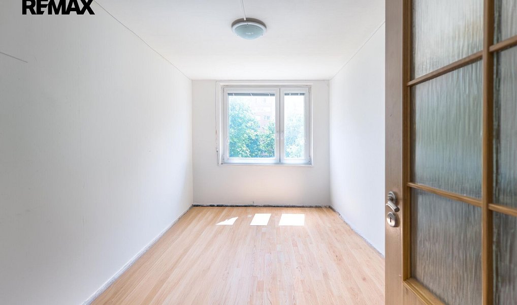 Prodej bytu 2+kk 44 m², Praha – náhled fotky 4
