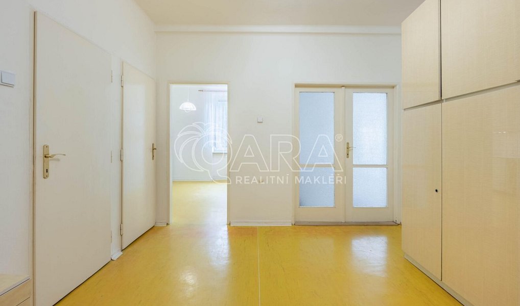 Pronájem bytu 2+1 66 m², Praha – náhled fotky 8