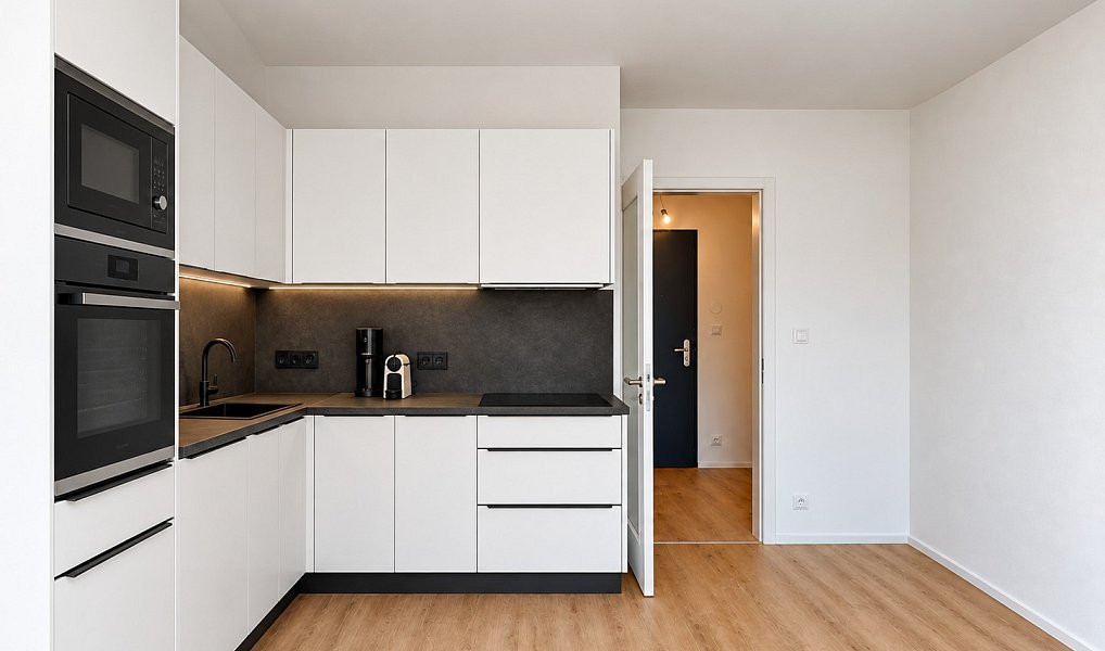 Pronájem bytu 1+kk 27 m², Praha – náhled fotky 2