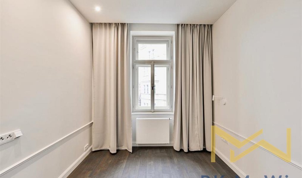 Pronájem bytu 4+kk 167 m², Praha – náhled fotky 15