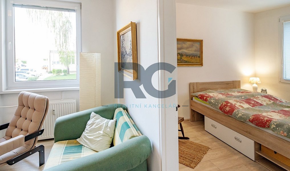 Prodej bytu 3+1 63 m², Písek – náhled fotky 12