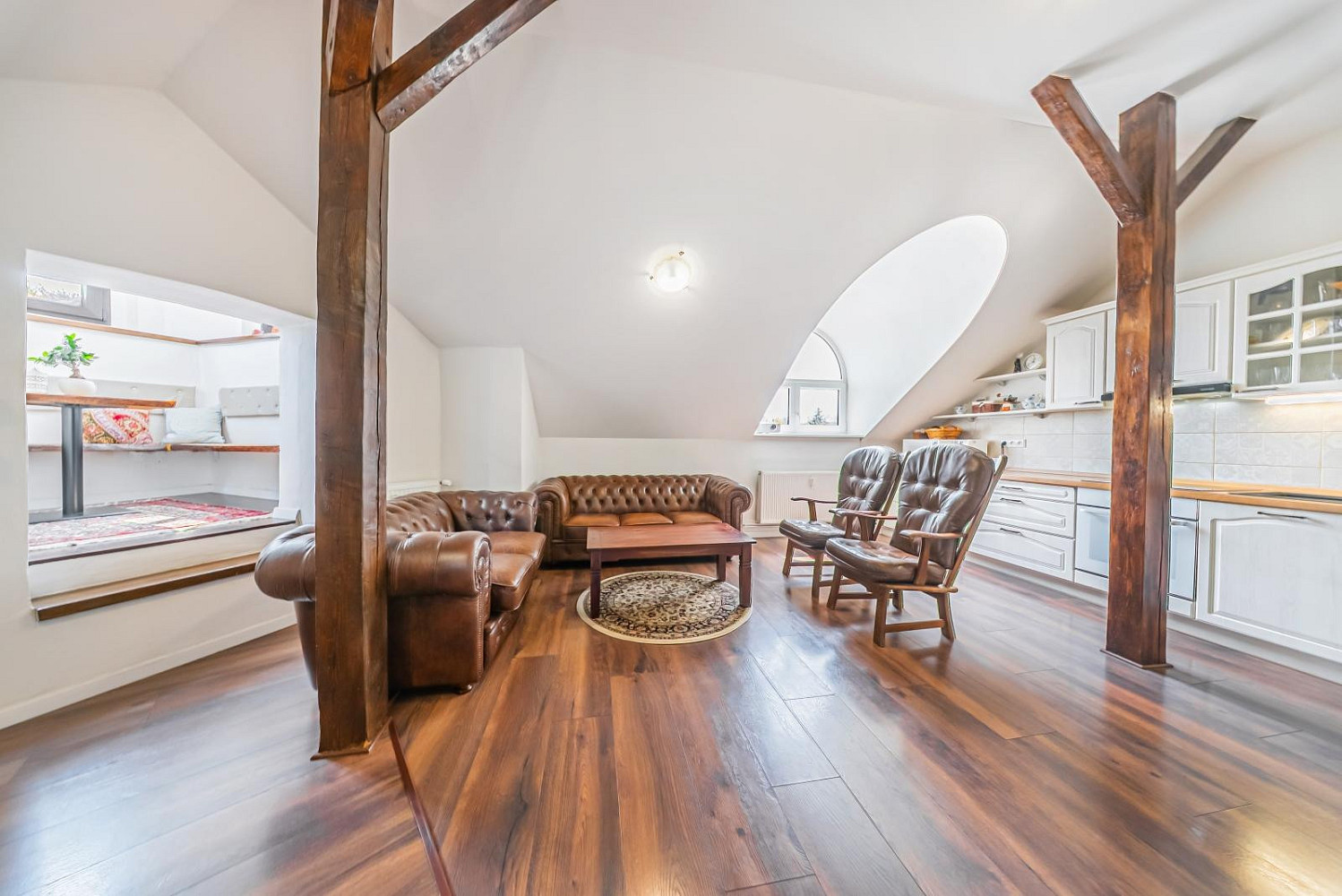 Prodej bytu 5+kk 117 m² – fotografie 3