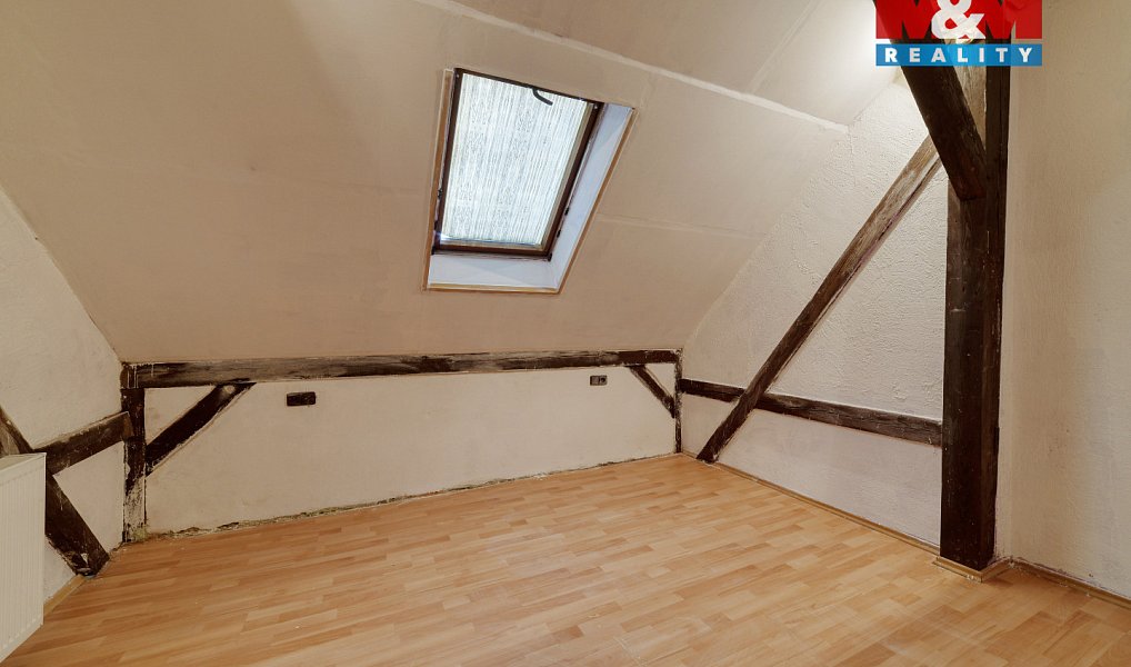 Prodej bytu 2+1 92 m², Aš – náhled fotky 13