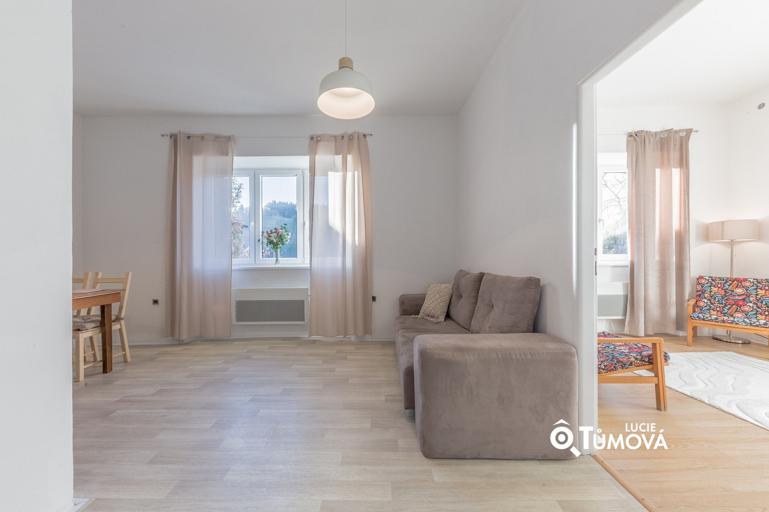 Prodej nájemního domu, činžáku 600 m² — photo 3