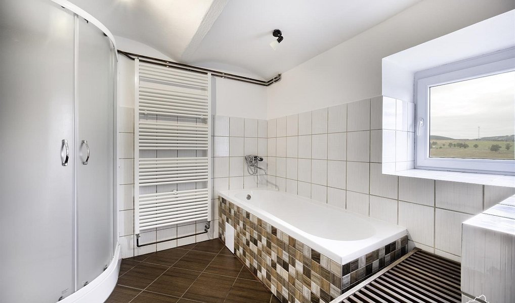 Prodej domu 240 m² s pozemkem 721 m², Loučná pod Klínovcem – náhled fotky 18