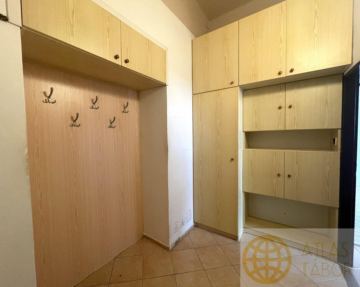 Pronájem bytu 2+1 80 m² – fotografie 5