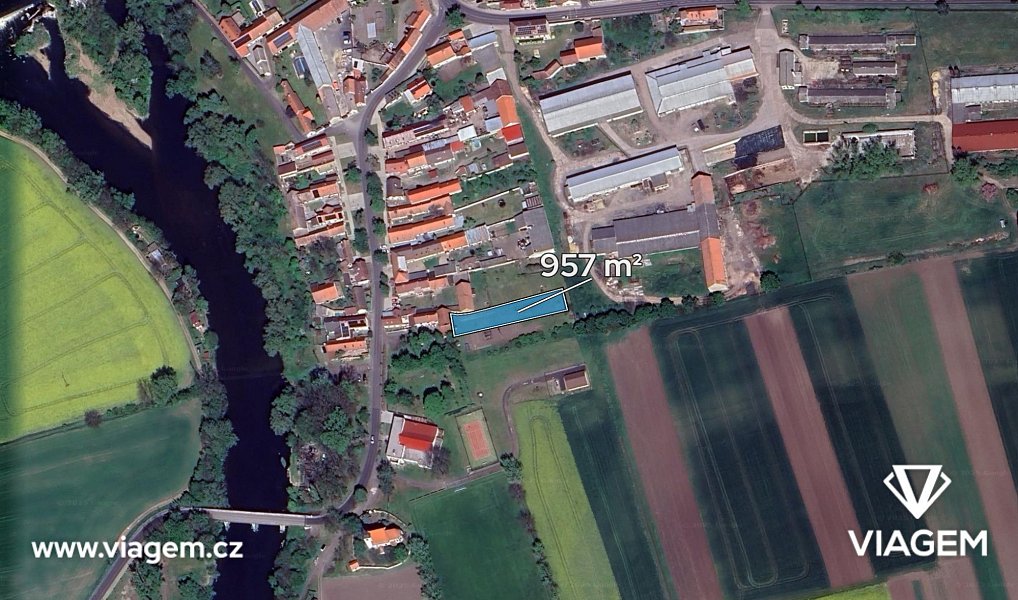 Prodej zahrady 119 m², Křesín – náhled fotky 2