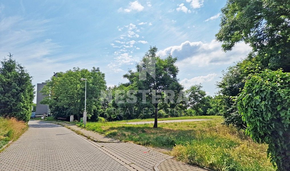 Prodej stavebního pozemku 1 844 m², Praha – náhled fotky 8