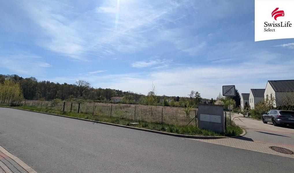 Prodej stavebního pozemku 2 436 m², Praha – náhled fotky 7