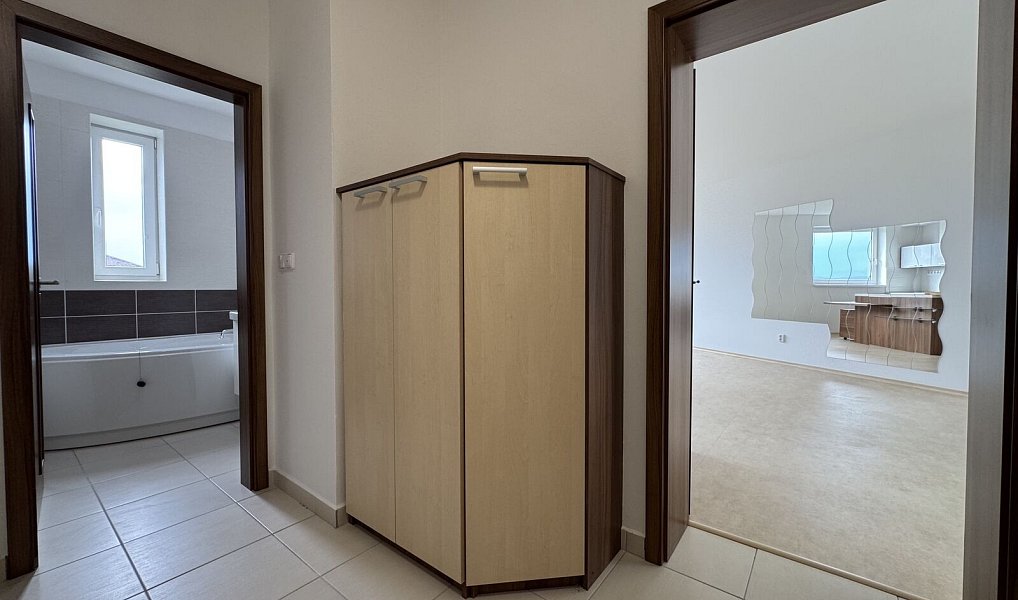 Pronájem bytu 2+kk 65 m², Olomouc – náhled fotky 12