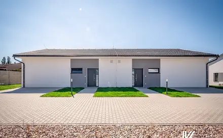 Prodej domu 105 m² s pozemkem 482 m², Pardubice - Dražkovice