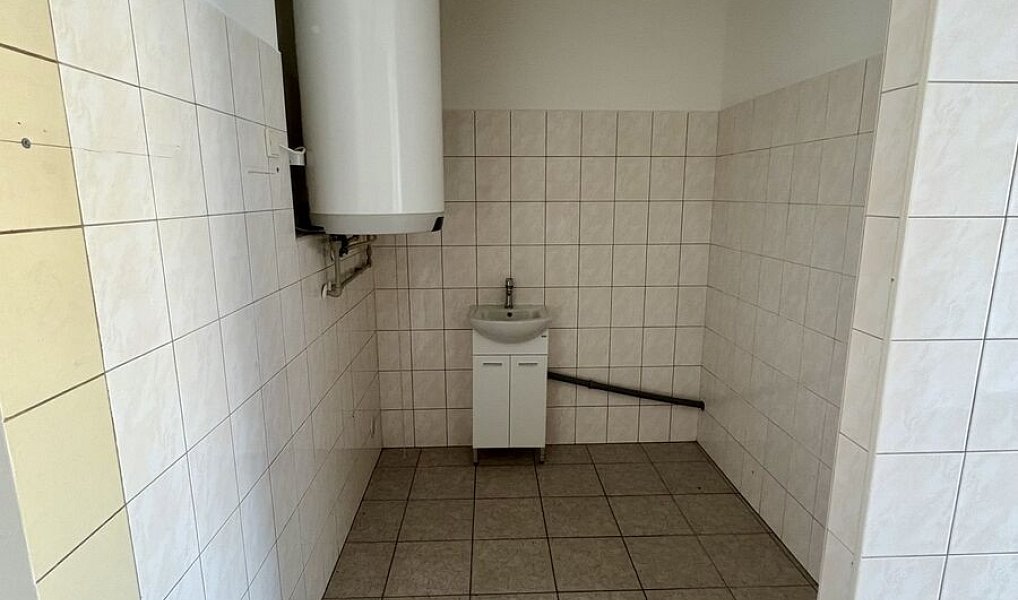 Pronájem obchodních prostor 74 m², Vimperk – náhled fotky 11