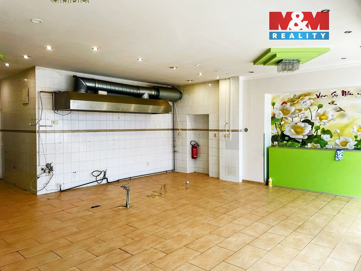 Pronájem obchodních prostor 140 m² – fotografie 2
