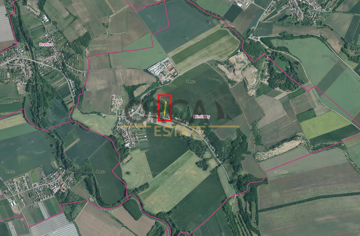 Prodej pozemku 1 775 m² – fotografie 3