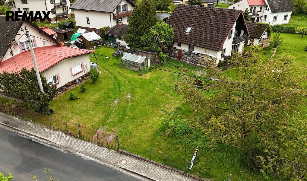Prodej stavebního pozemku 437 m², Lánov – náhled fotky 6